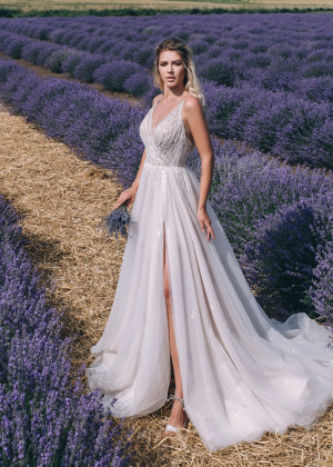 V Neck Ivory Sparkly Lace Tulle Side Slit Wedding Dress